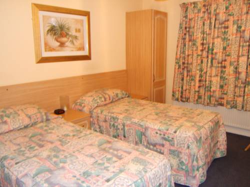 Twin Reading Serviced Rooms